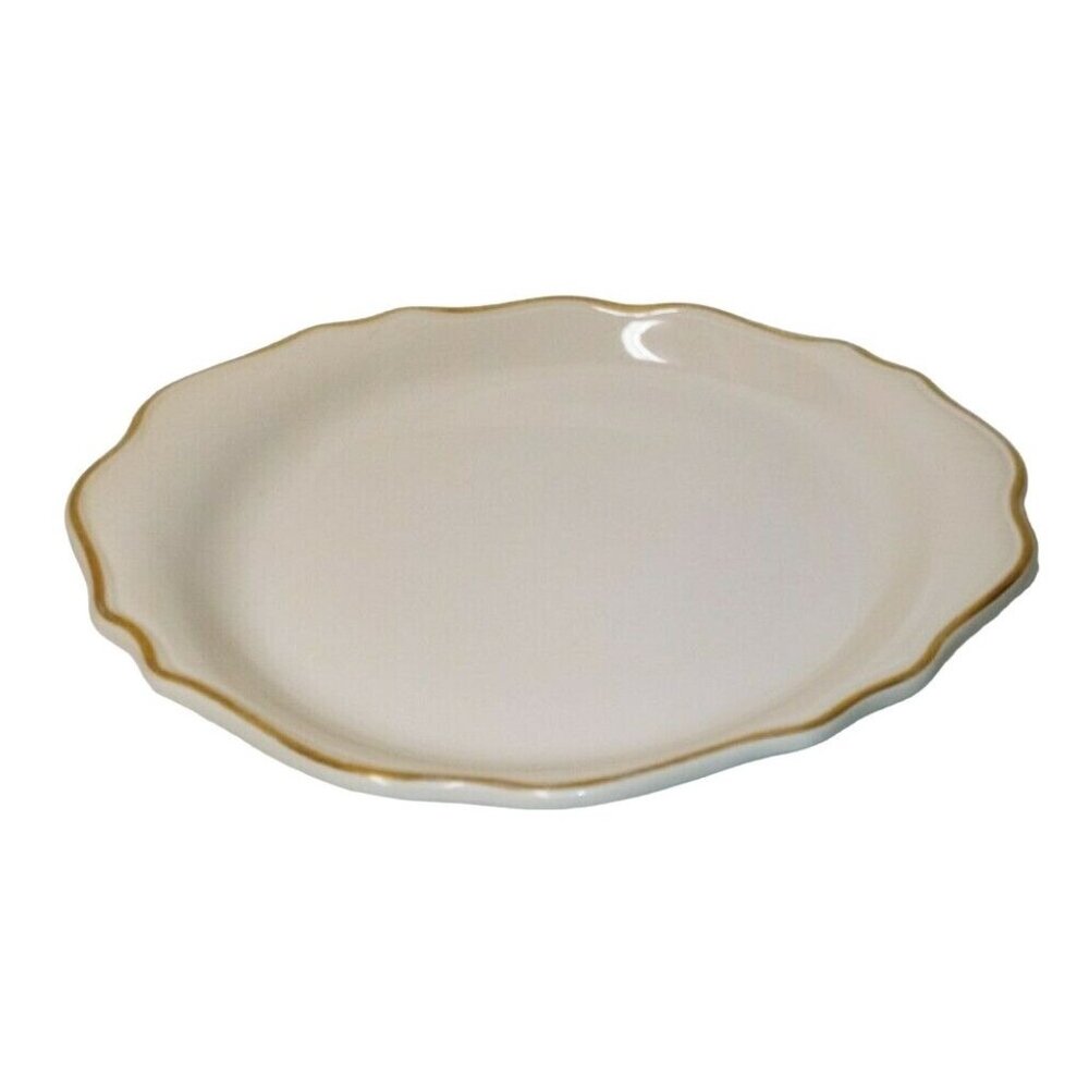 Syracuse USA Restaurant Ware Gold Scallop Oval Dinner Plate